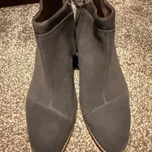 Women's Gray Ankle Boots